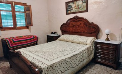 Reventa - Country House -
Yecla - Inland