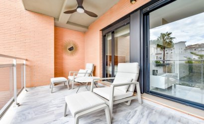 Resale - Apartment -
Villajoyosa - La Cala