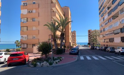 Resale - Apartment -
Torrevieja - Cabo Cervera
