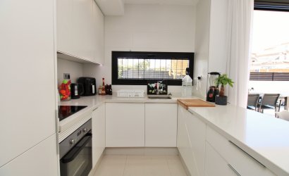 Revente - Villa -
Villamartín