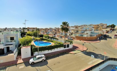 Revente - Villa -
Villamartín