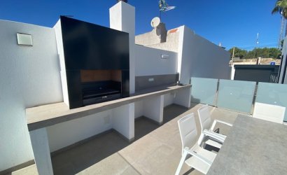 Resale - Villa -
Los Balcones - Los Altos