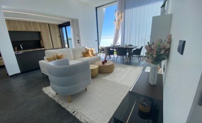 Resale - Villa -
Los Balcones - Los Altos