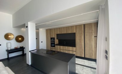 Resale - Villa -
Los Balcones - Los Altos