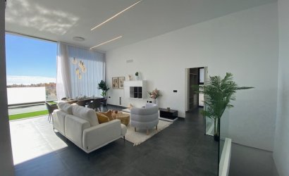 Resale - Villa -
Los Balcones - Los Altos