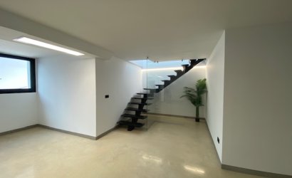 Resale - Villa -
Los Balcones - Los Altos