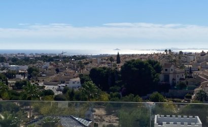 Resale - Villa -
Los Balcones - Los Altos