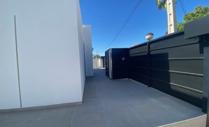 Resale - Villa -
Los Balcones - Los Altos