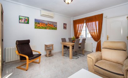 Herverkoop - Villa -
Rojales - Pueblo