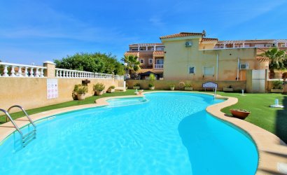 Herverkoop - Herenhuis -
Playa Flamenca