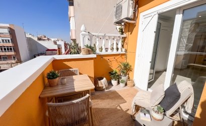 Revente - Apartment -
Torrevieja