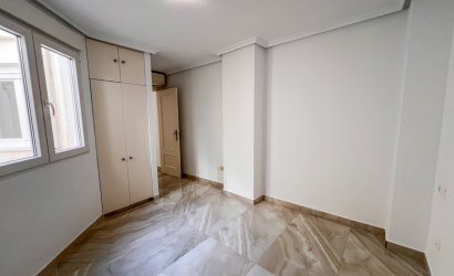Revente - Apartment -
Torrevieja