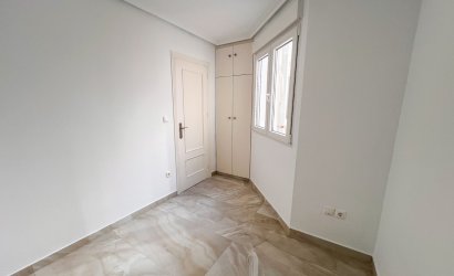 Revente - Apartment -
Torrevieja