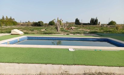 Herverkoop - Villa -
San Miguel de Salinas - Inland