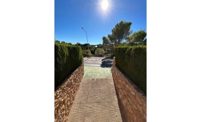 Resale - Villa -
Orihuela Costa - Dehesa de campoamor