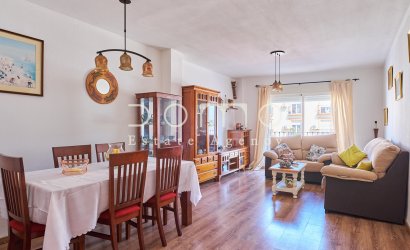Revente - Apartment -
Turre