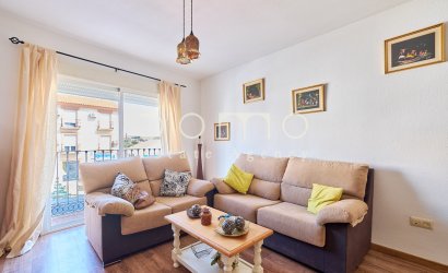 Revente - Apartment -
Turre