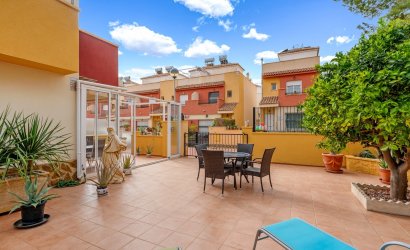 Reventa - Adosado -
Orihuela Costa - Villamartín