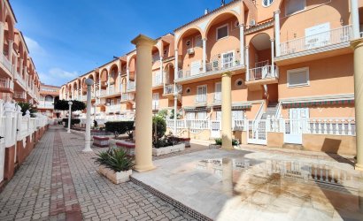 Revente - Apartment -
Torrevieja - La Mata