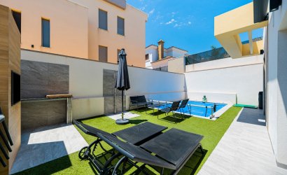 Herverkoop - Villa -
Los Montesinos