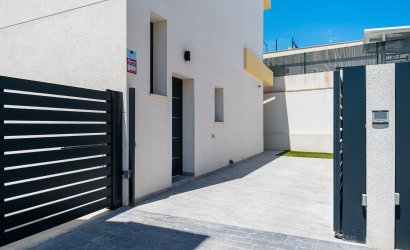 Herverkoop - Villa -
Los Montesinos