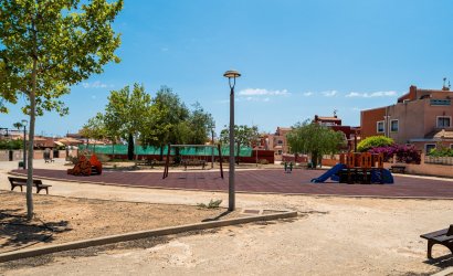 Herverkoop - Villa -
Los Montesinos