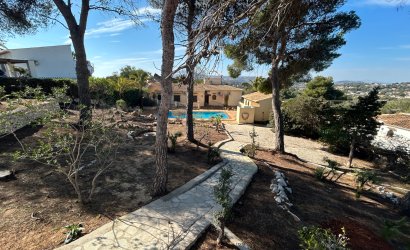 Herverkoop - Villa -
Jávea - Montgó