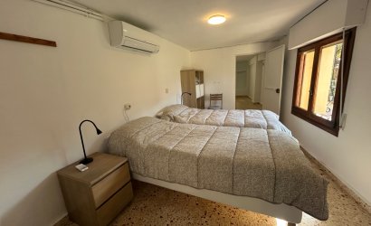 Herverkoop - Villa -
Jávea - Montgó