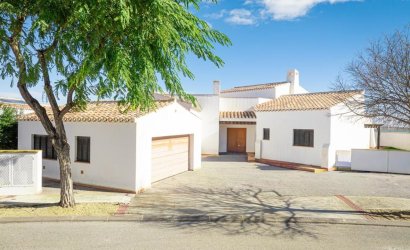 Herverkoop - Villa -
El Valle Golf Resort