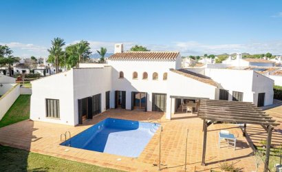 Herverkoop - Villa -
El Valle Golf Resort