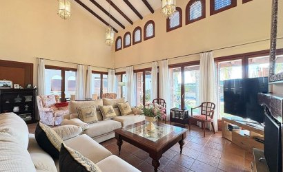Herverkoop - Villa -
El Valle Golf Resort