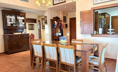 Herverkoop - Villa -
El Valle Golf Resort