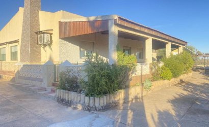 Reventa - Villa -
Gea Truyols - Gea y Trujols