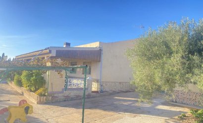 Reventa - Villa -
Gea Truyols - Gea y Trujols