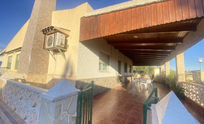 Reventa - Villa -
Gea Truyols - Gea y Trujols