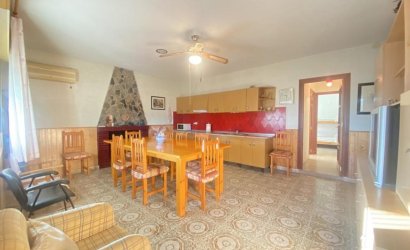 Reventa - Villa -
Gea Truyols - Gea y Trujols