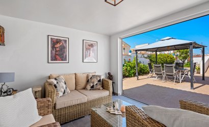 Herverkoop - Villa -
Ciudad Quesada - Rojales