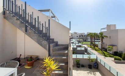 Herverkoop - Herenhuis -
Torrevieja - Aguas Nuevas