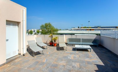 Herverkoop - Herenhuis -
Torrevieja - Aguas Nuevas