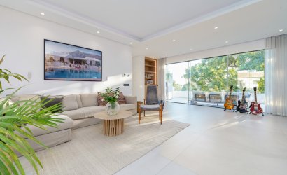 Herverkoop - Villa -
Marbella - Nueva Andalucía