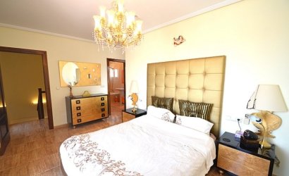 Herverkoop - Villa -
Campos del Río - Inland