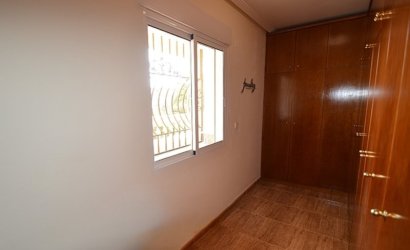 Herverkoop - Villa -
Campos del Río - Inland