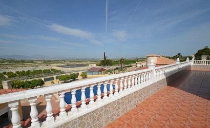 Herverkoop - Villa -
Campos del Río - Inland