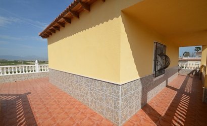 Herverkoop - Villa -
Campos del Río - Inland