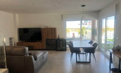 Herverkoop - Villa -
Los Montesinos - Costa Blanca