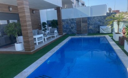 Herverkoop - Villa -
Los Montesinos - Costa Blanca