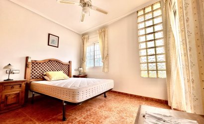 Herverkoop - Town House -
Cabo Roig - Costa Blanca