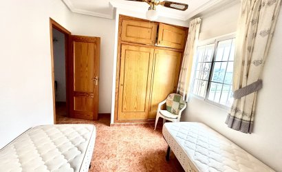 Herverkoop - Town House -
Cabo Roig - Costa Blanca