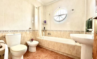 Herverkoop - Town House -
Cabo Roig - Costa Blanca