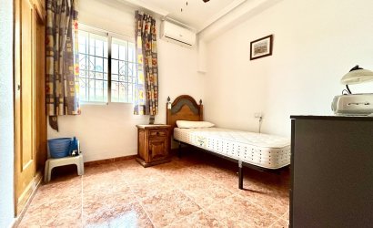 Herverkoop - Town House -
Cabo Roig - Costa Blanca